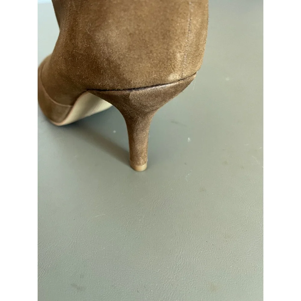 Vince Camuto Brown Suede Pointed Toe Kitten Heel Ankle Booties Fold Over Cuff